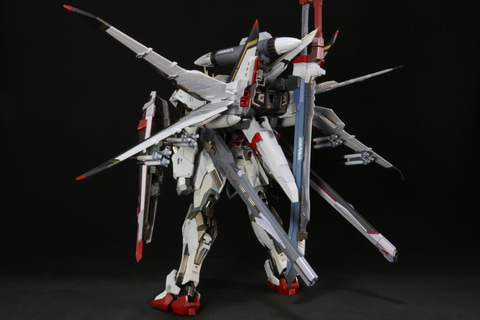 METAL BUILD ストライクルージュ オオトリ装備」レビュー - HOBBY Watch