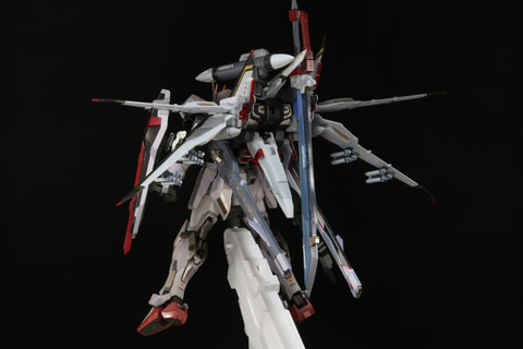 METAL BUILD ストライクルージュ オオトリ装備」レビュー - HOBBY Watch