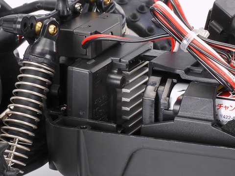 乾電池で気軽に遊べる！ 「RC タムテックギア マイティフロッグミニ