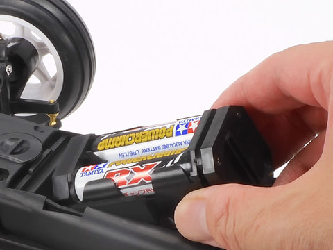 乾電池で気軽に遊べる！ 「RC タムテックギア マイティフロッグ