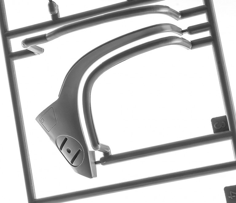 側面装甲（パーツカラー：ホワイト）