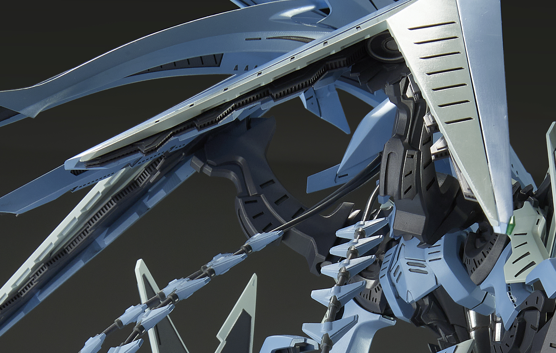 ブースターを支えるアーム