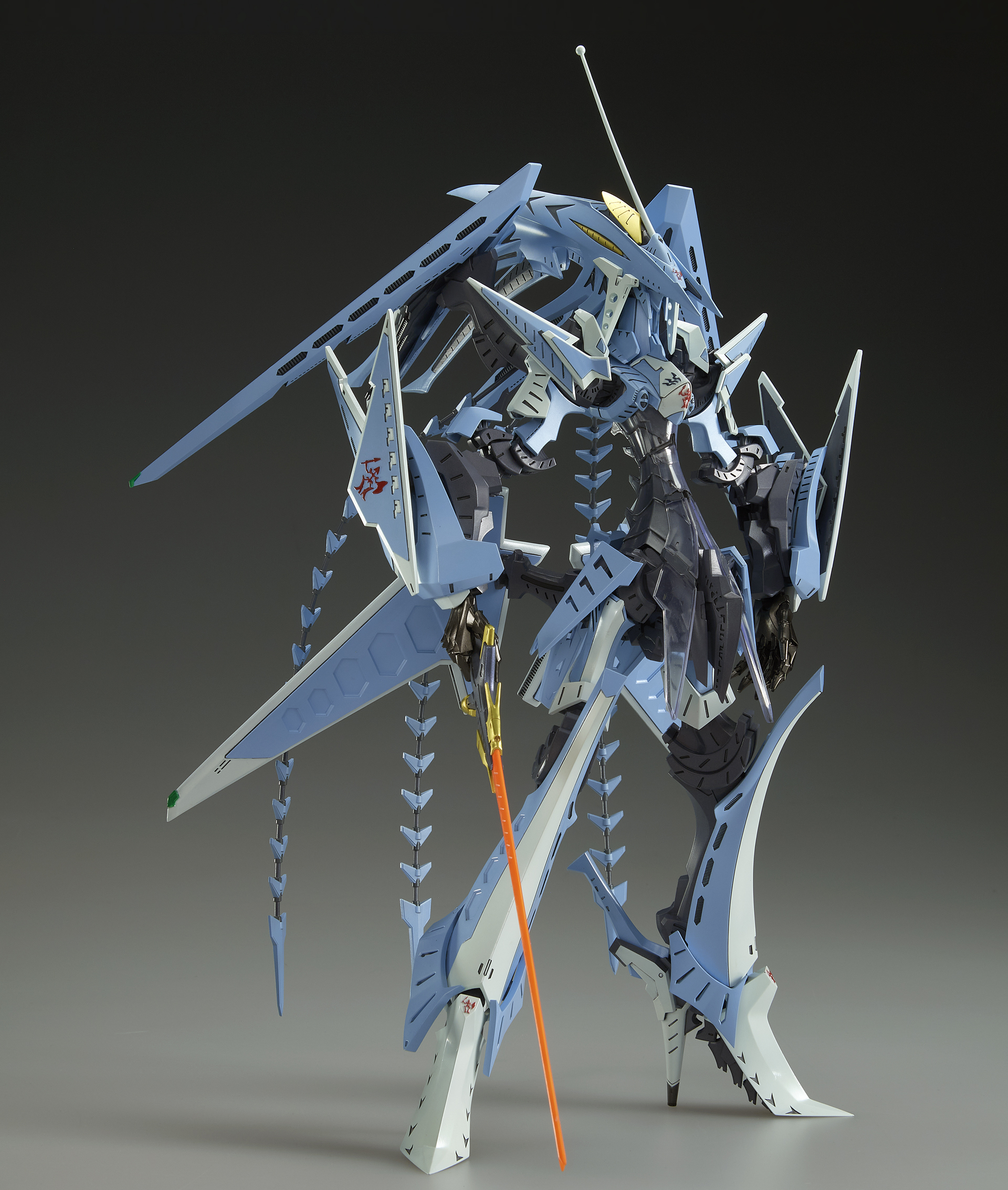 ちょっとしたポイントを変えるだけで劇的に印象が改善されたという全身のバランス