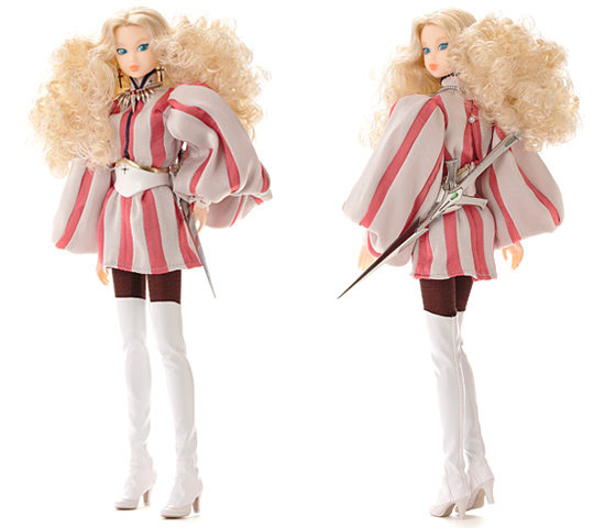 PetWORKsのドール事業部「momoko CHRISTINE-V」。2016年7月発売、価格は140,000円(税込)。Syujyu氏は、このドールのガットブロウ(武器)の原型を手がけたという