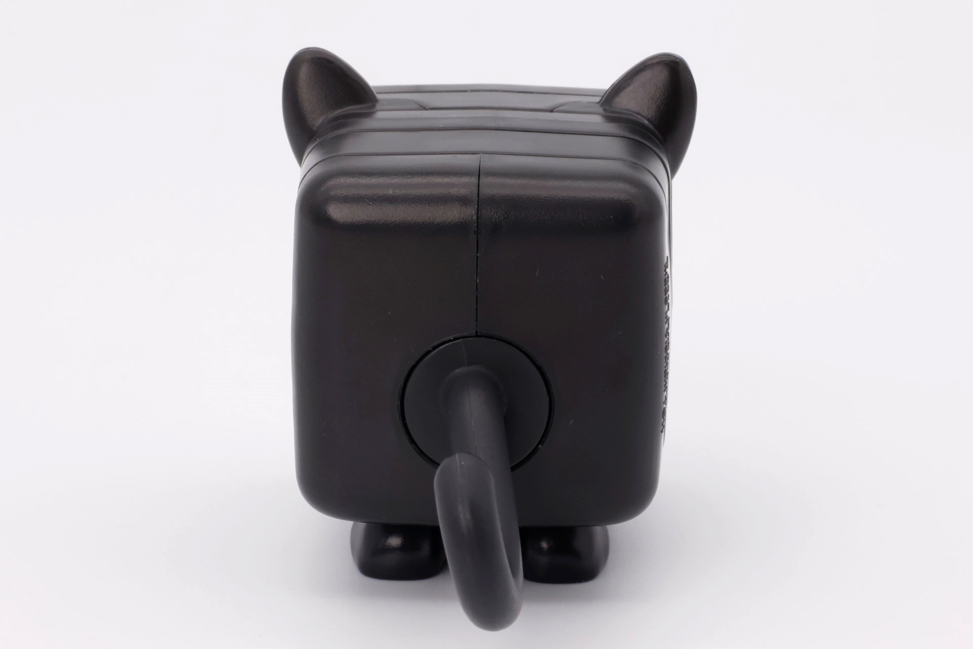 もうひとつしっぽの情報だが、見たとおり回転させられるようにもなっている