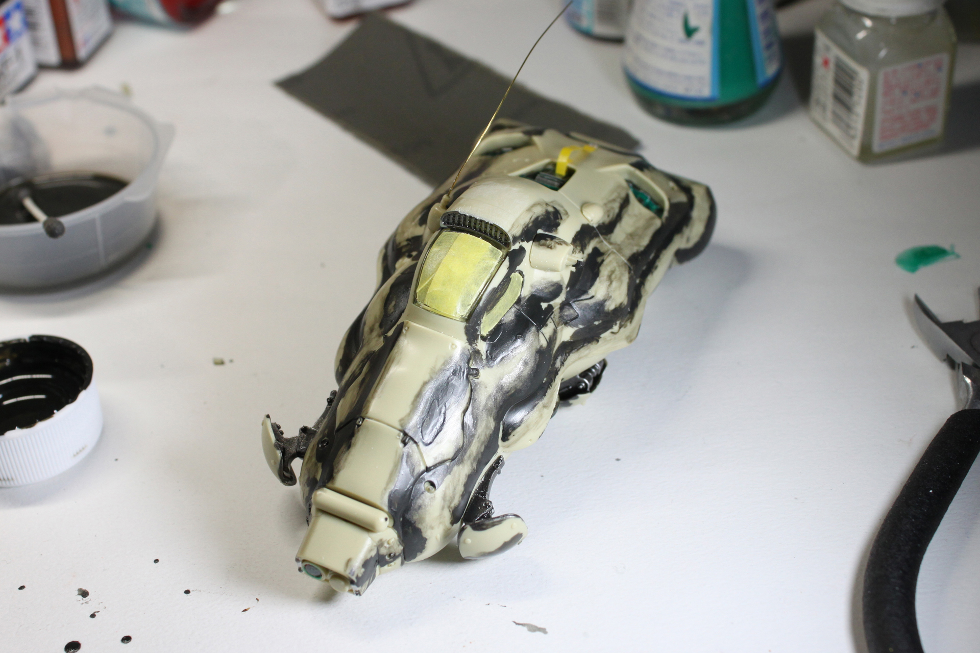 あまりにも筆あとがくっきりしていたので、生乾きのうちにゴシゴシこすったりなんだりと意味不明な努力？　をした結果