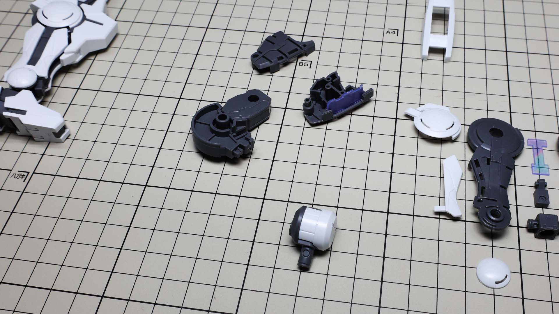 大腿部を組み込みます