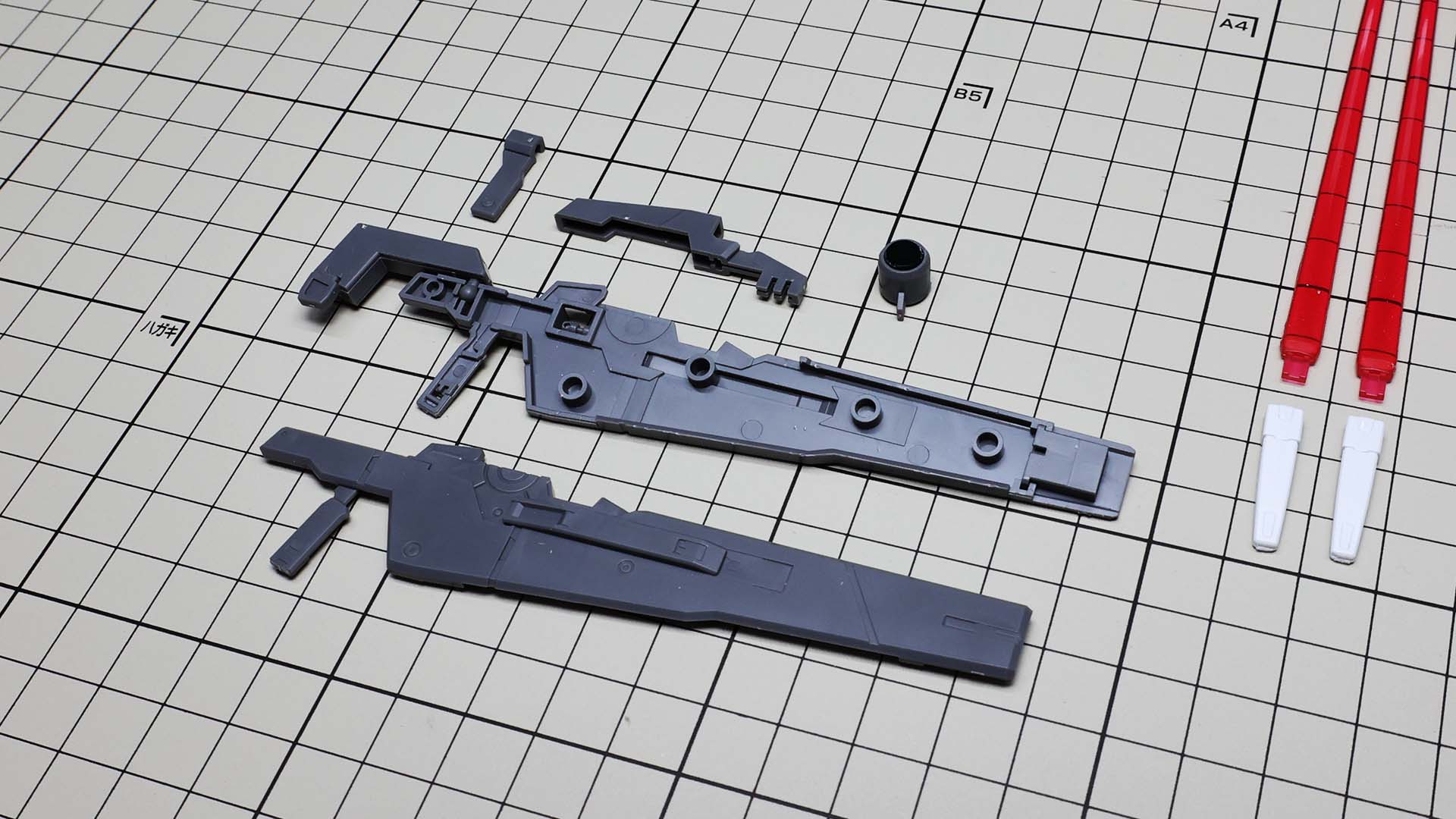 GNビームライフルは挟み込んでいけば完成します