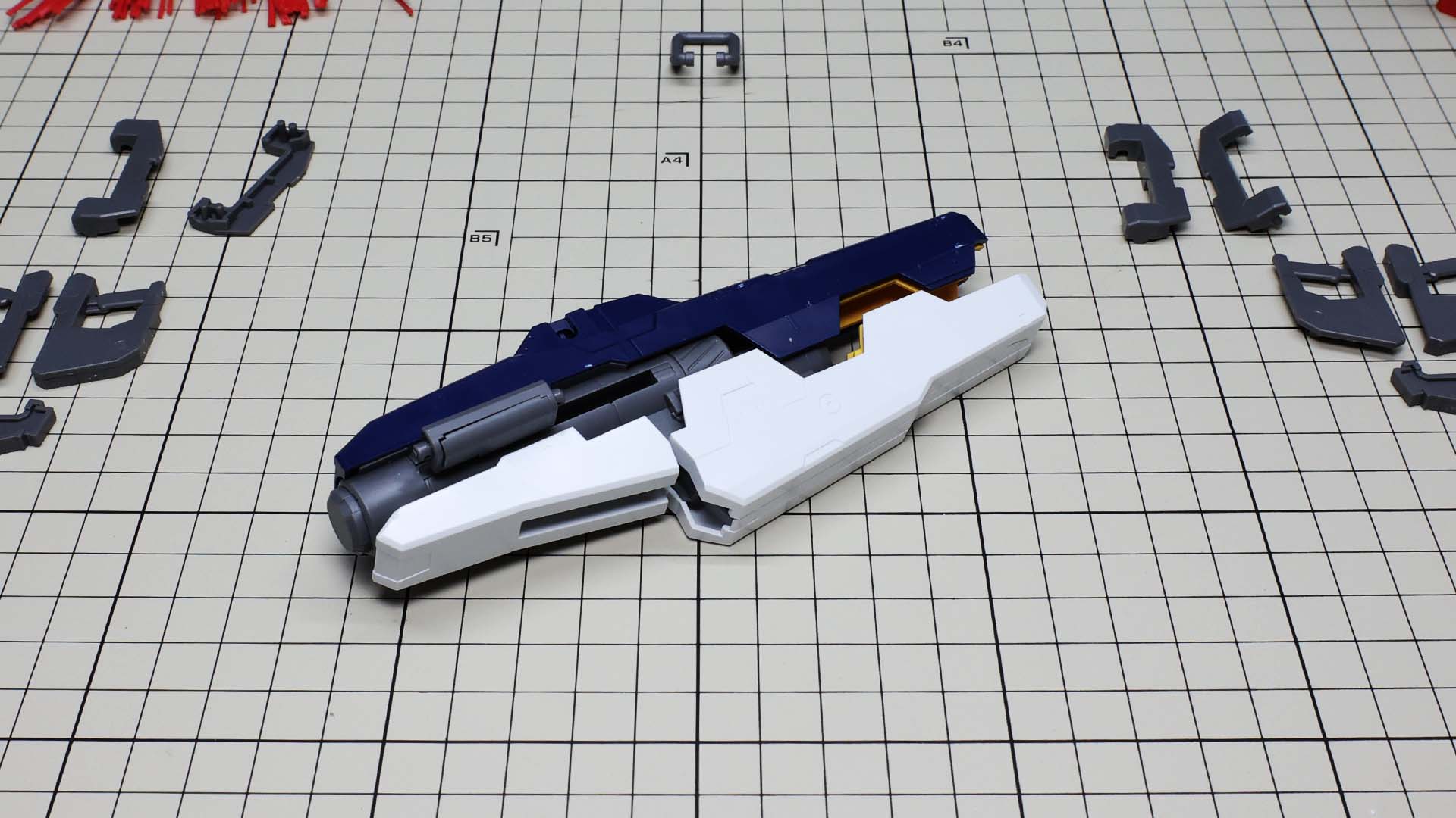 なんだかクジラのようにも見えます