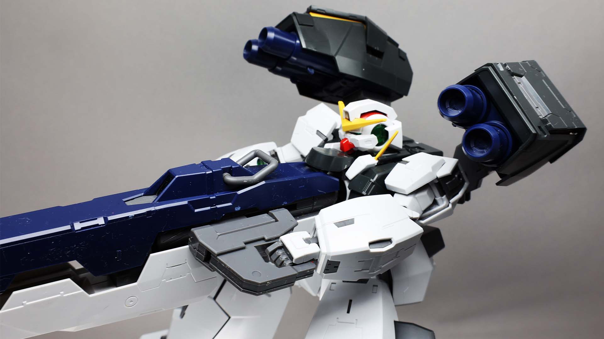 両手持ちでさらに安定します