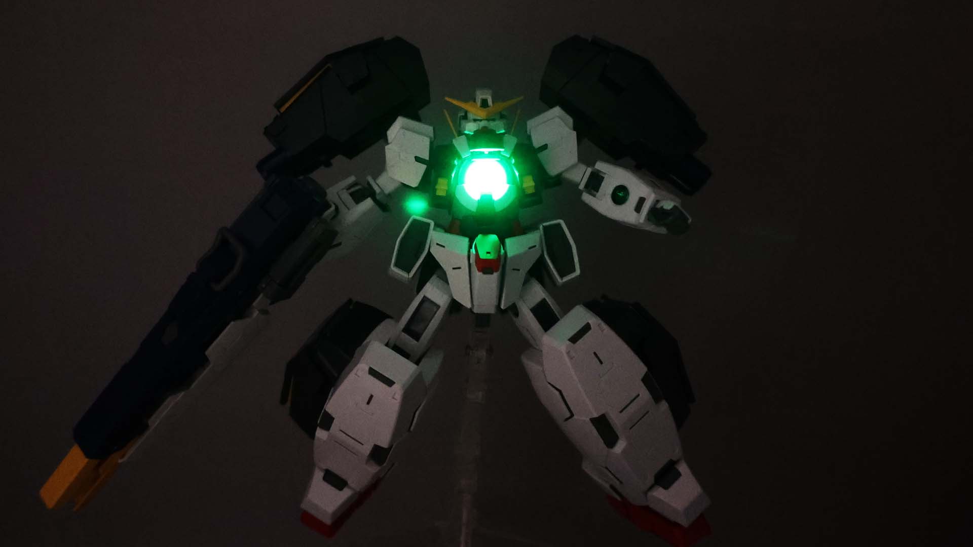 GNドライブの輝きをLEDユニットで再現