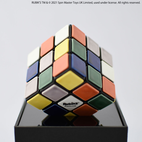 九谷焼とルービックキューブがコラボ。「工芸ルービックキューブ