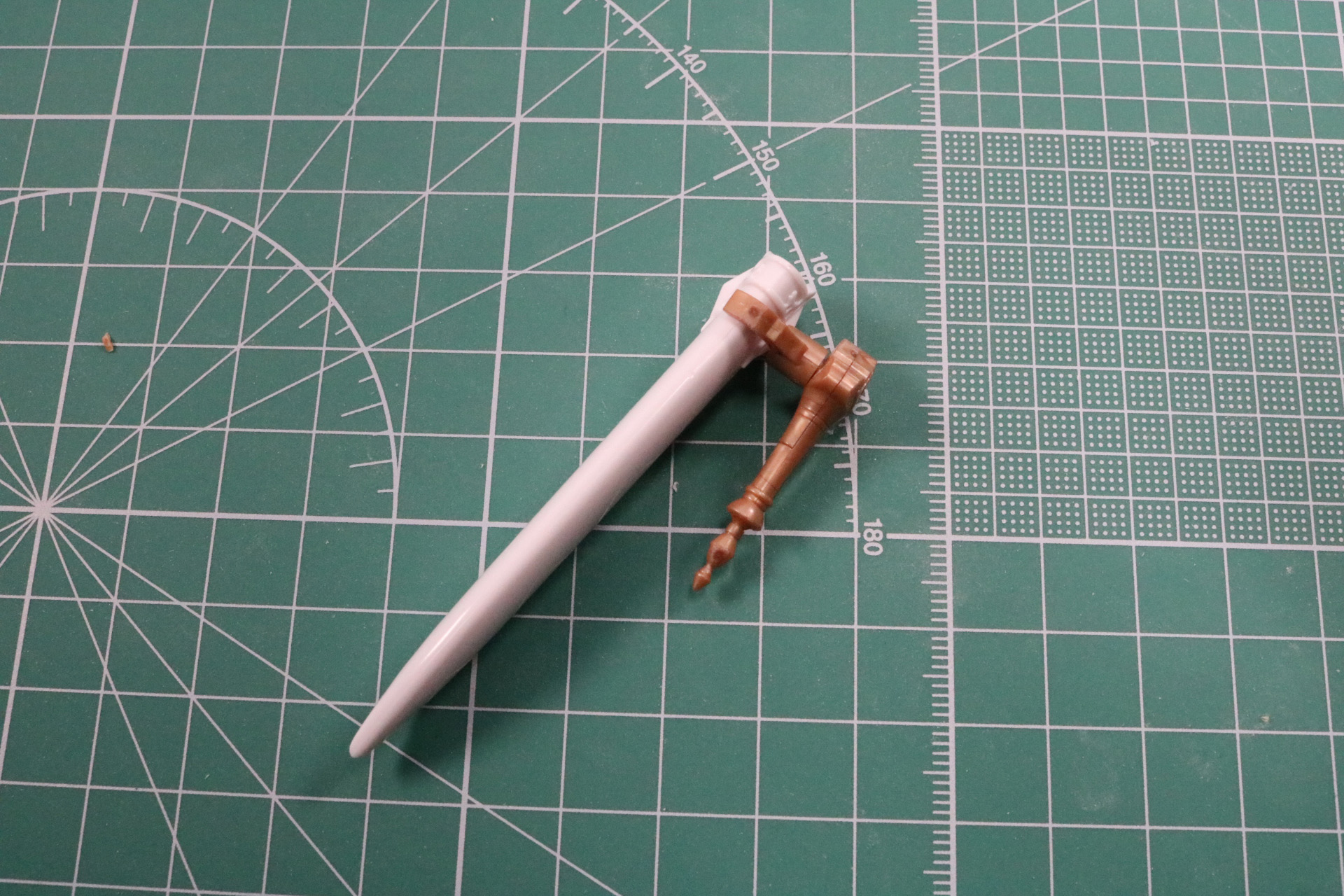 鞘は持ち手部分と合わせる