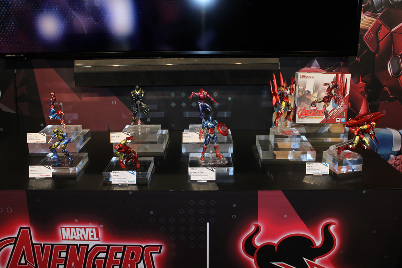 魂ネイションズ東京の「S.H.Figuarts TECH-ON AVENGERS」展示コーナー