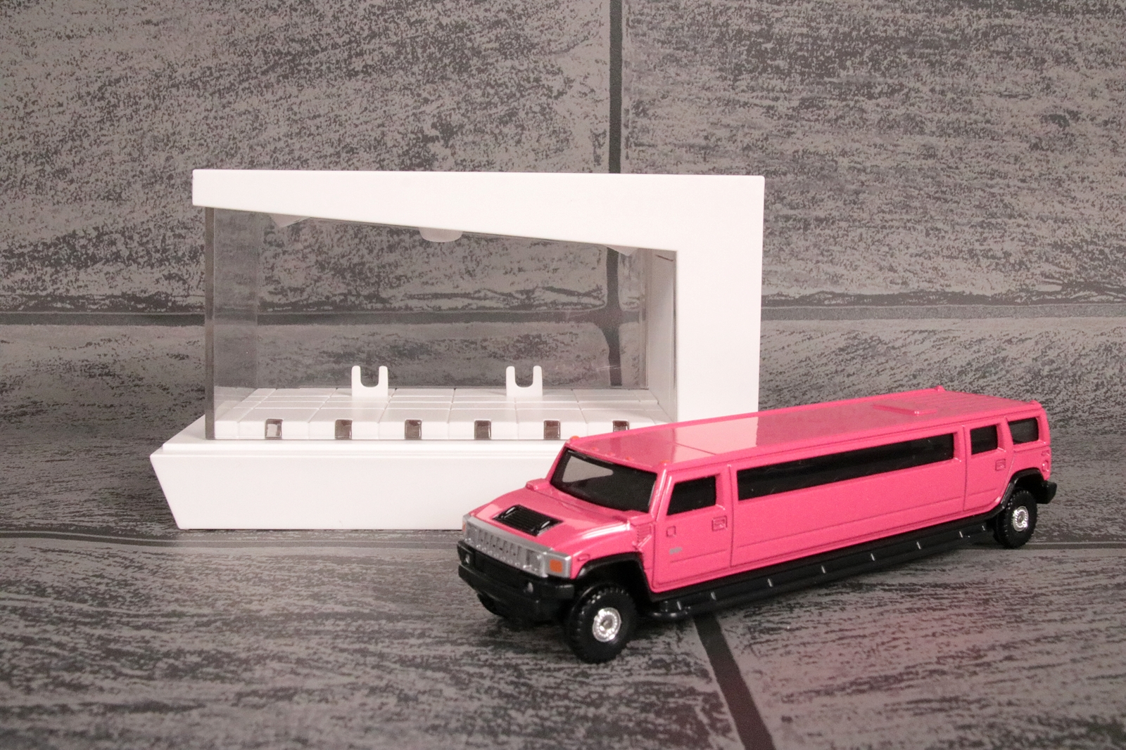 ロングタイプ「No.148 ハマー H2 リムジン」で試してみた