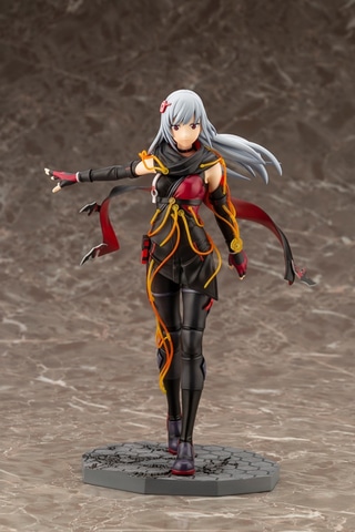 スカーレットネクサス」より主人公の1人「カサネ・ランドール」が