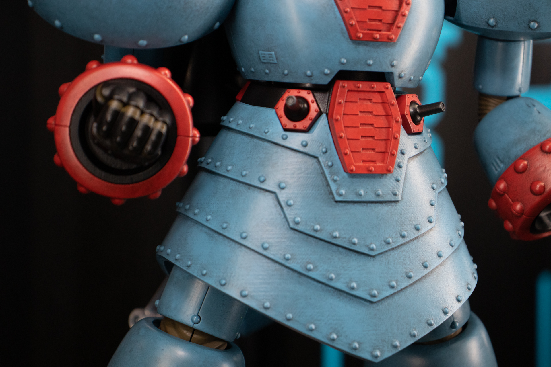 特に全高24cmという大ボリュームで表現されるところに期待がかかる