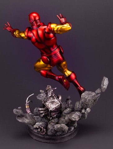 アベンジャーズ アイアンマン ファインアートスタチュー」本日発売