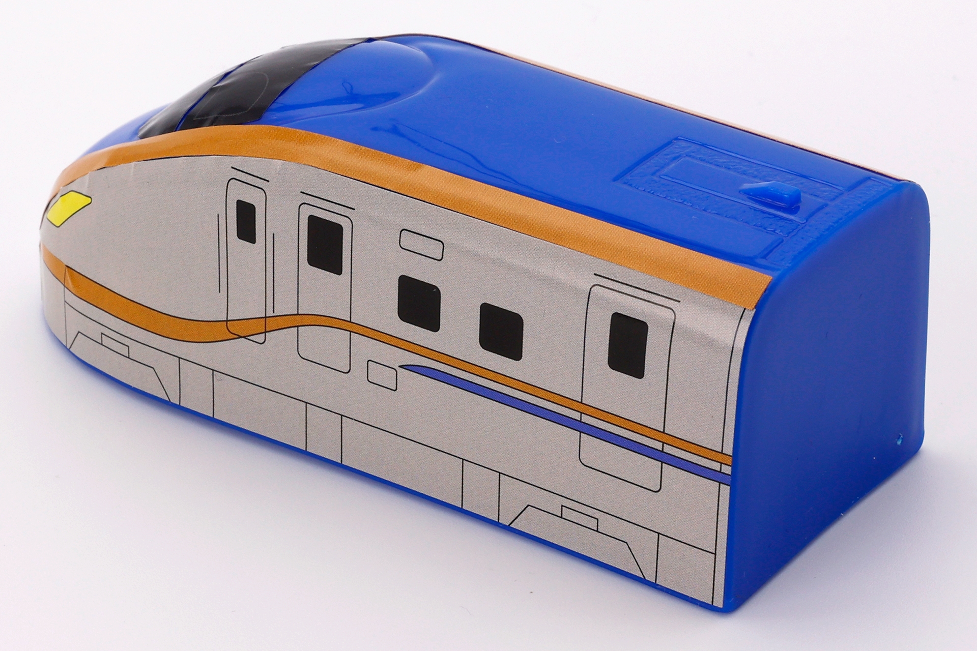 ぱっと見はスッキリとしたデザインだが、よく見るといろいろと凝っているのがわかる