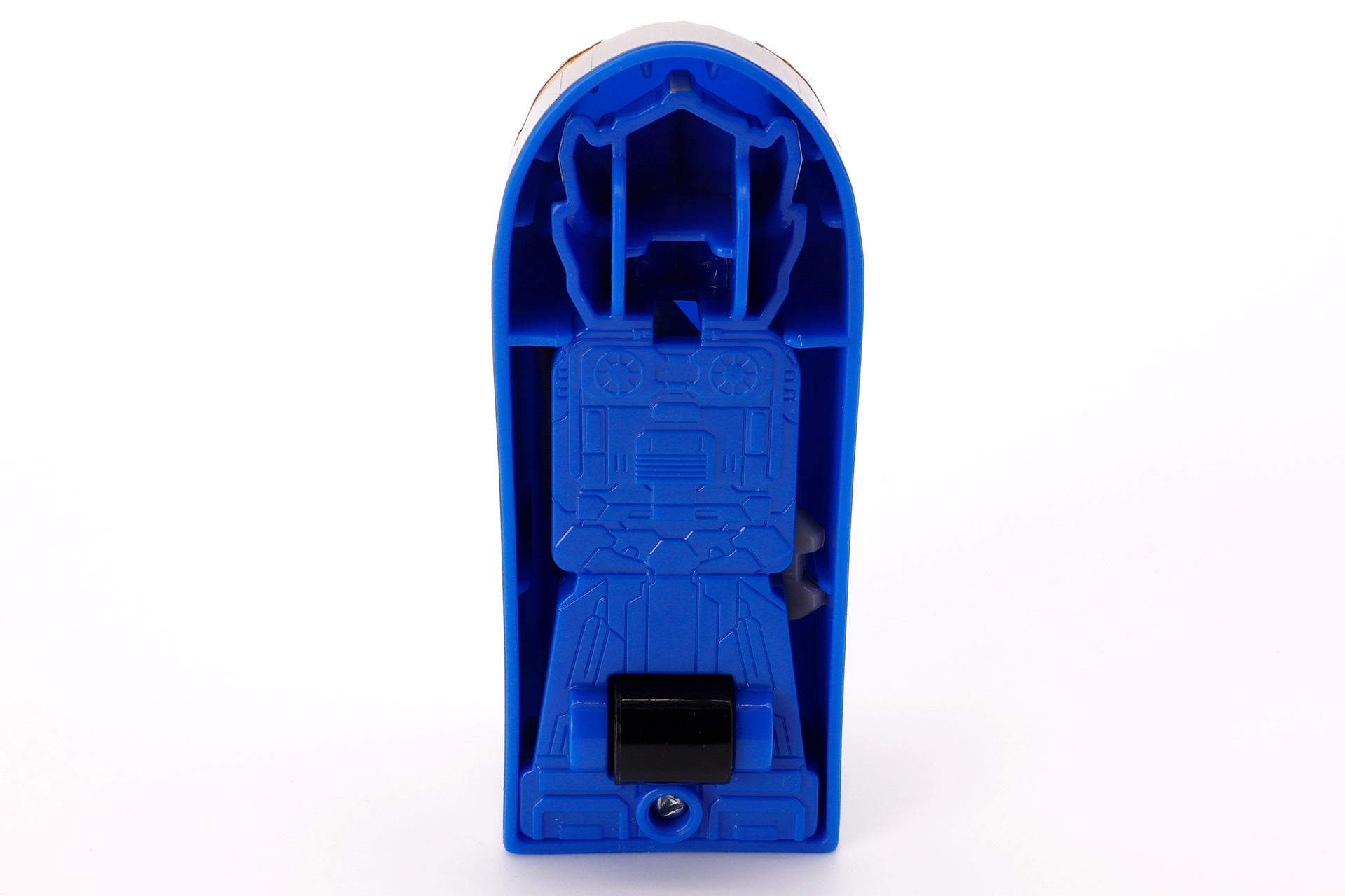 シンカリオンが収納された底面側から見たところ