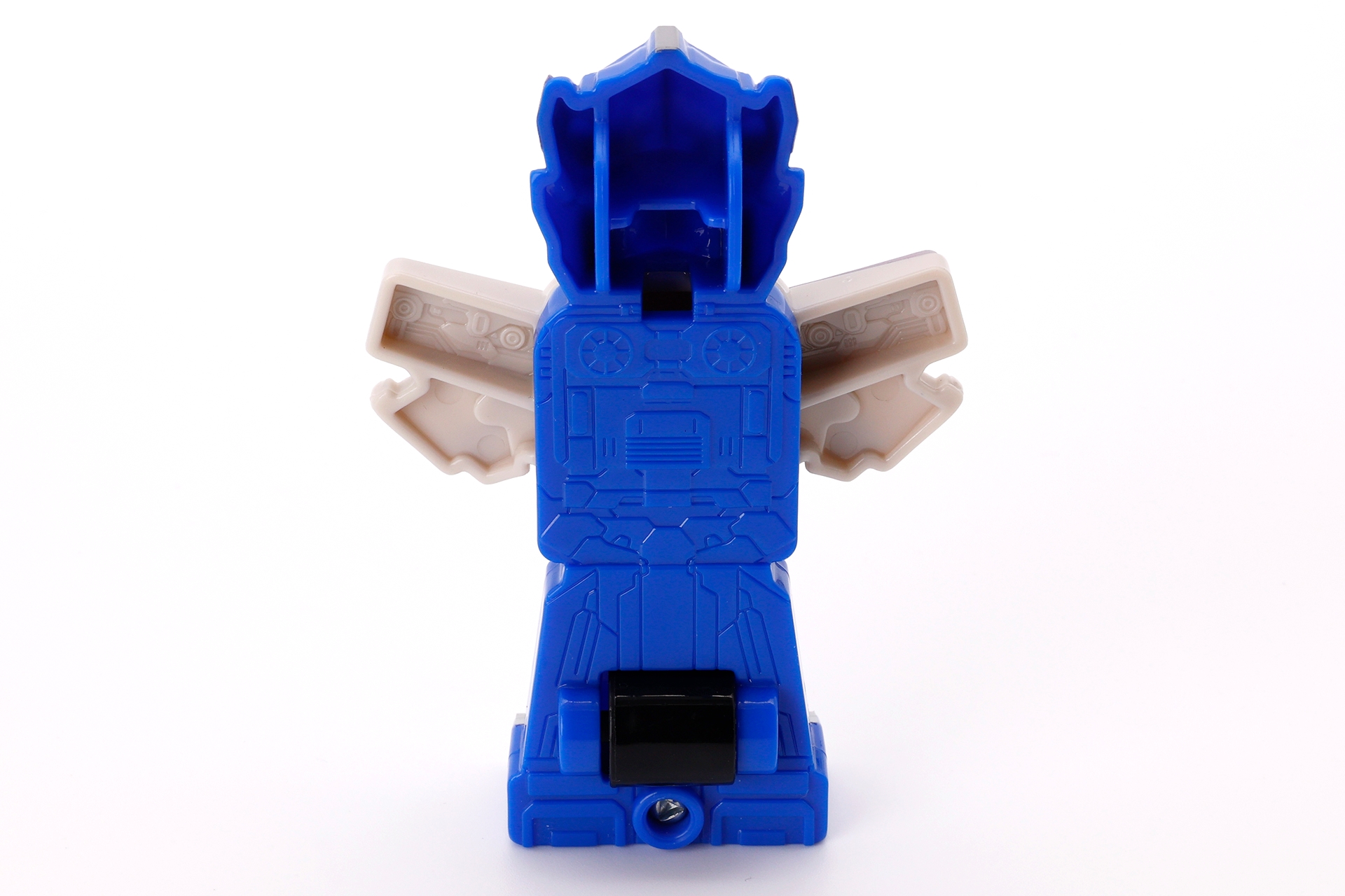 シンカリオンの背面側。頭部の形以外は、だいたい同じようなデザインになっている