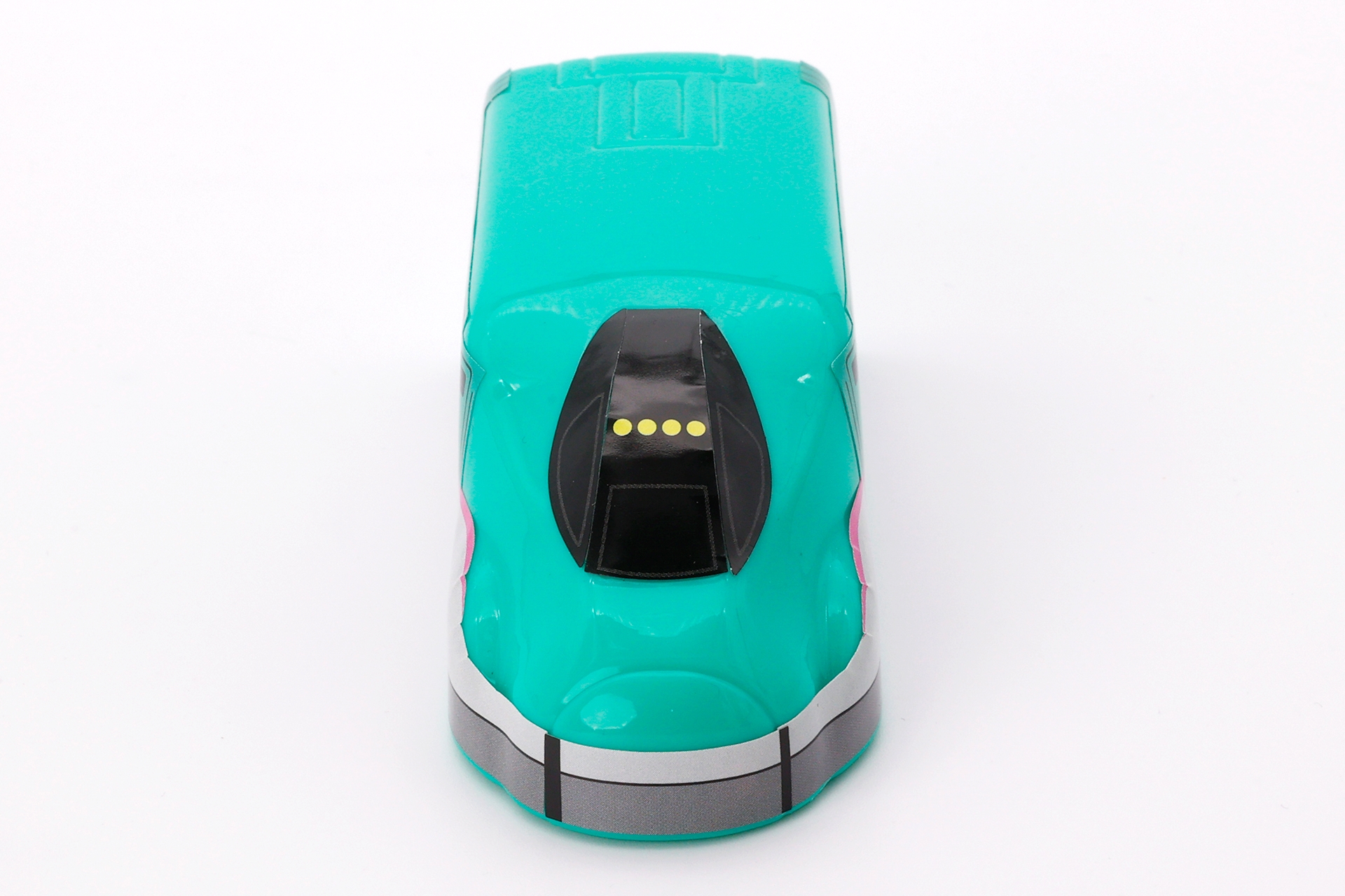 いかにも主人公カラーといった感じがする「新幹線E5系はやぶさ」