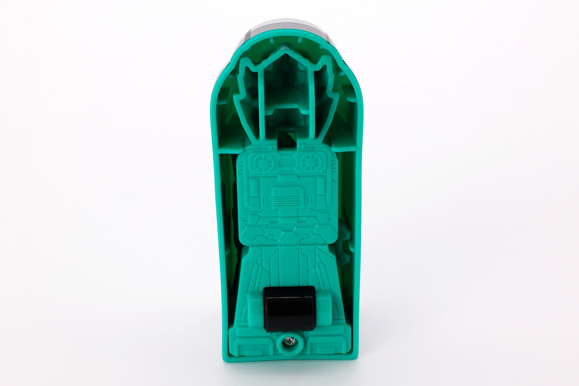 こちらが車両の底面側。おもちゃでは、ここにシンカリオンが収納されている