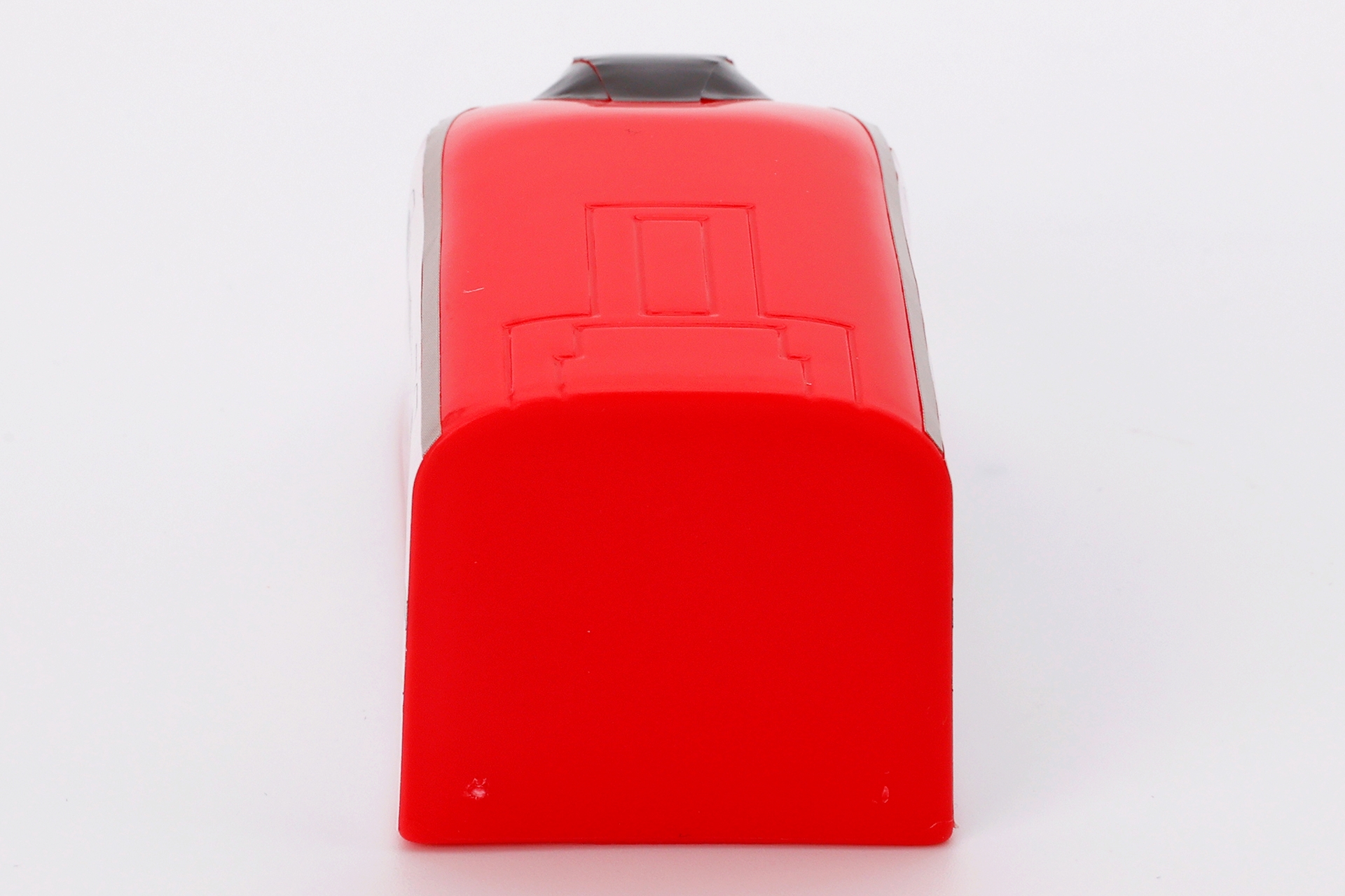 車両の背面側は、このようにすっきりとしている