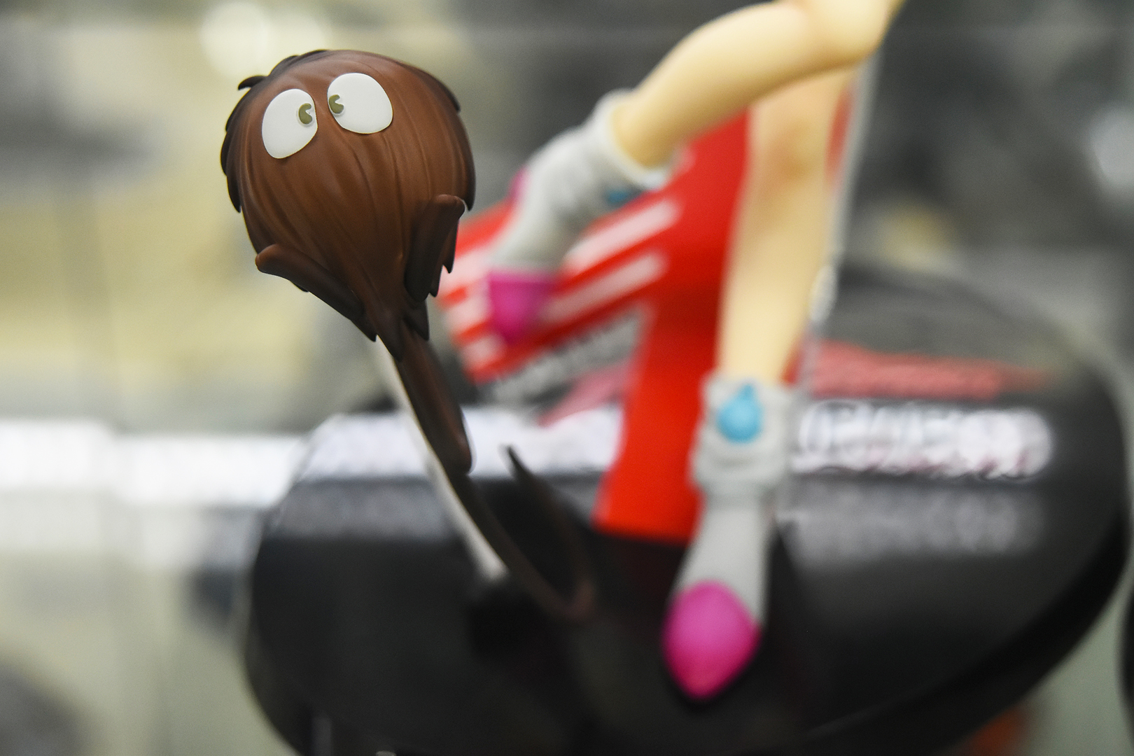 元気よく飛び跳ねるグババ。なんとも可愛らしい