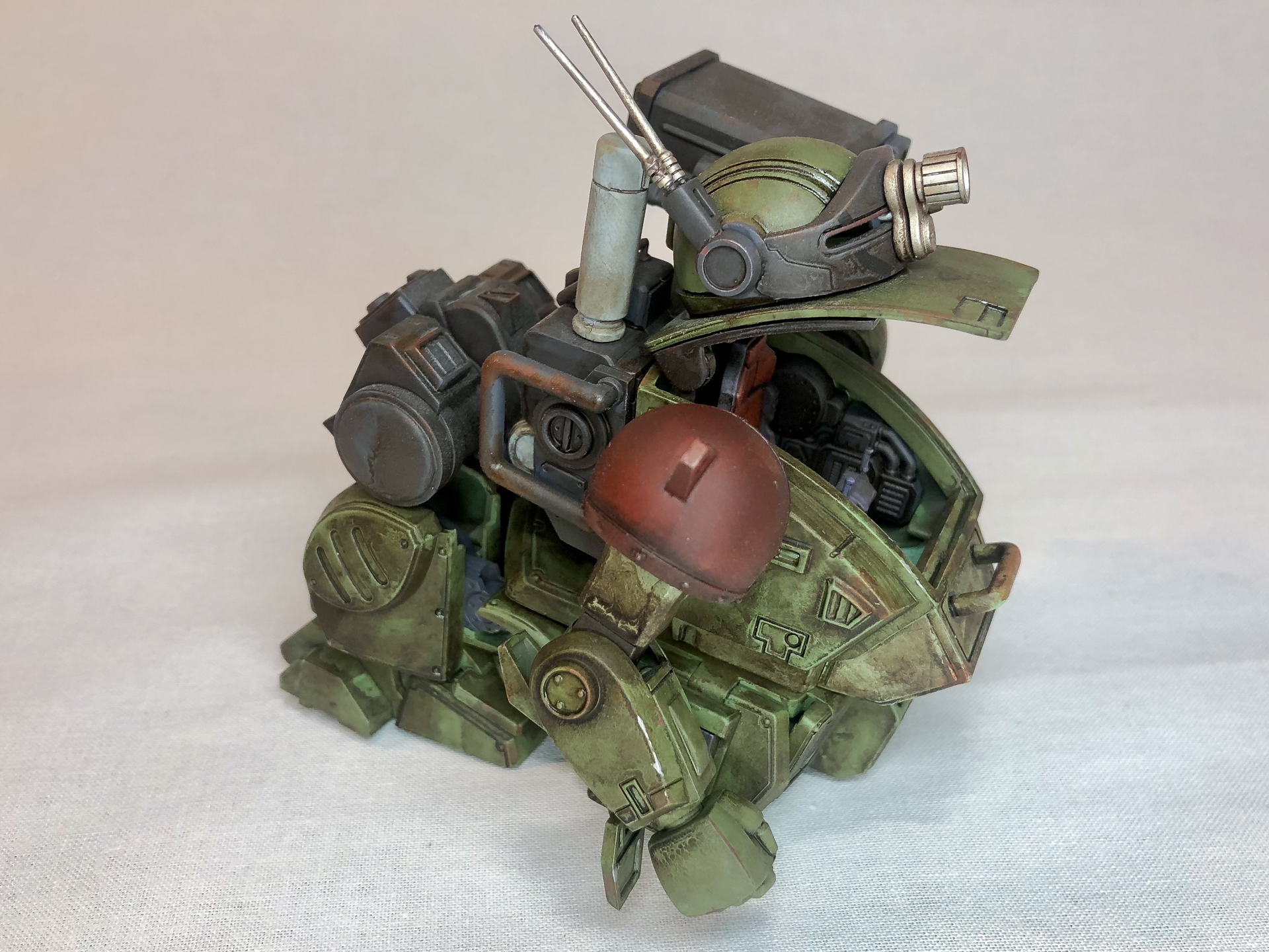 降着状態のポーズ。コクピット内部のしっかりとウェザリングを行なったので内部までしっかりかっこよくなっています。