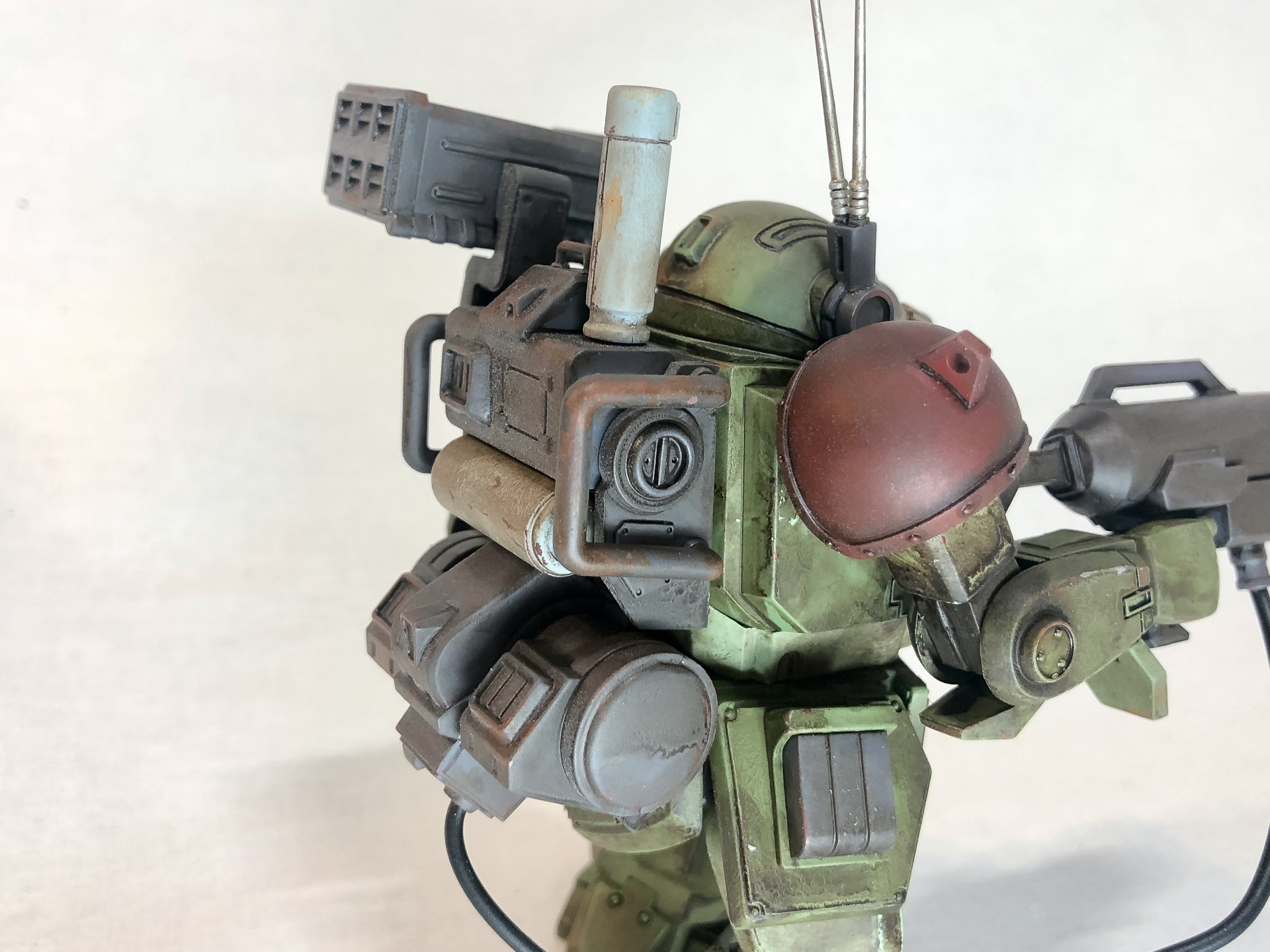 筆者が今回のデスメッセンジャーで最もお気に入りの角度。ミッションパックのサビ具合がお気に入りです。