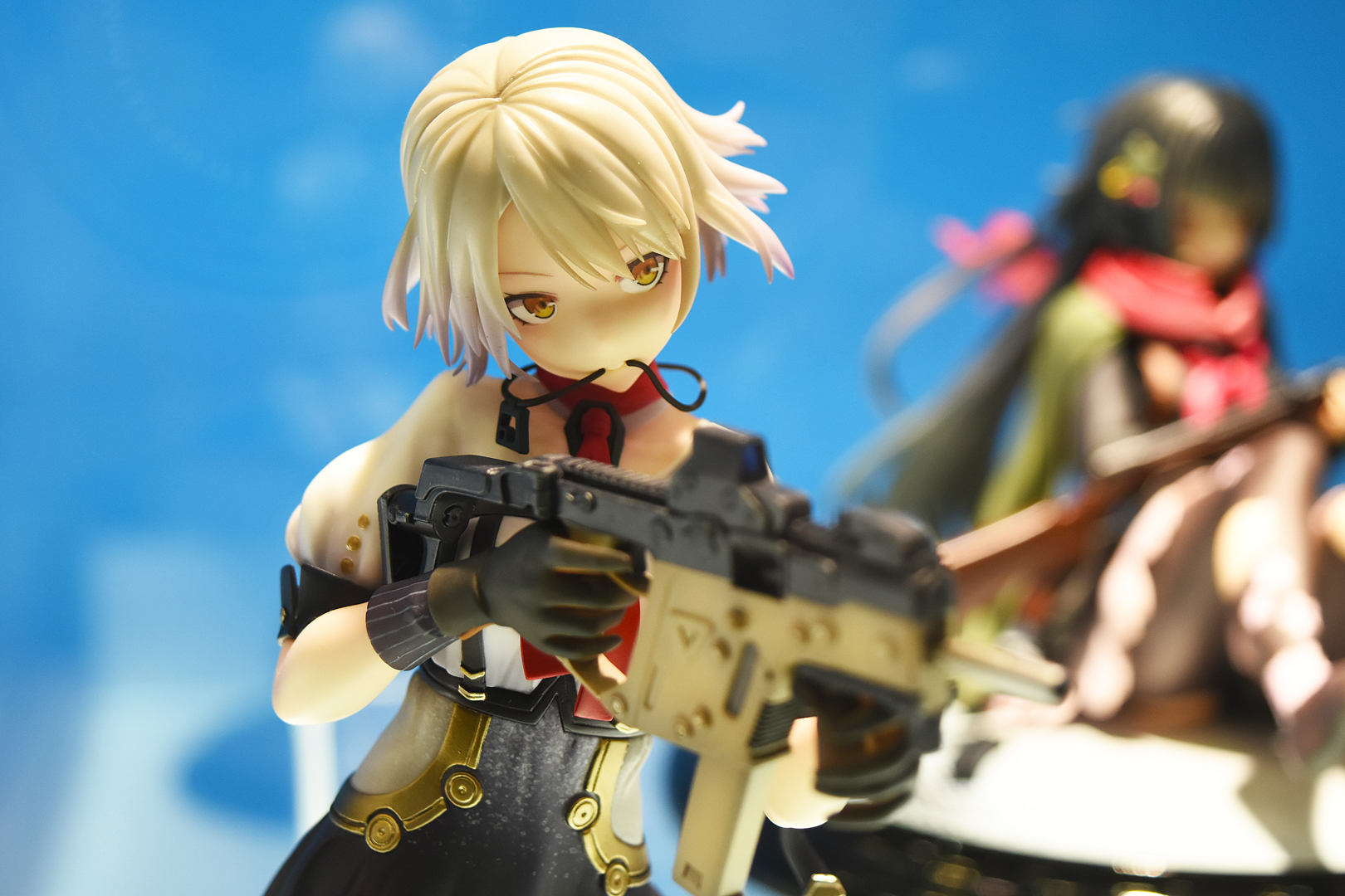 「Vector」は7月発売予定。価格は18,480円（税込）