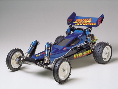 レース用2WDバギーとして開発されたダイナストーム