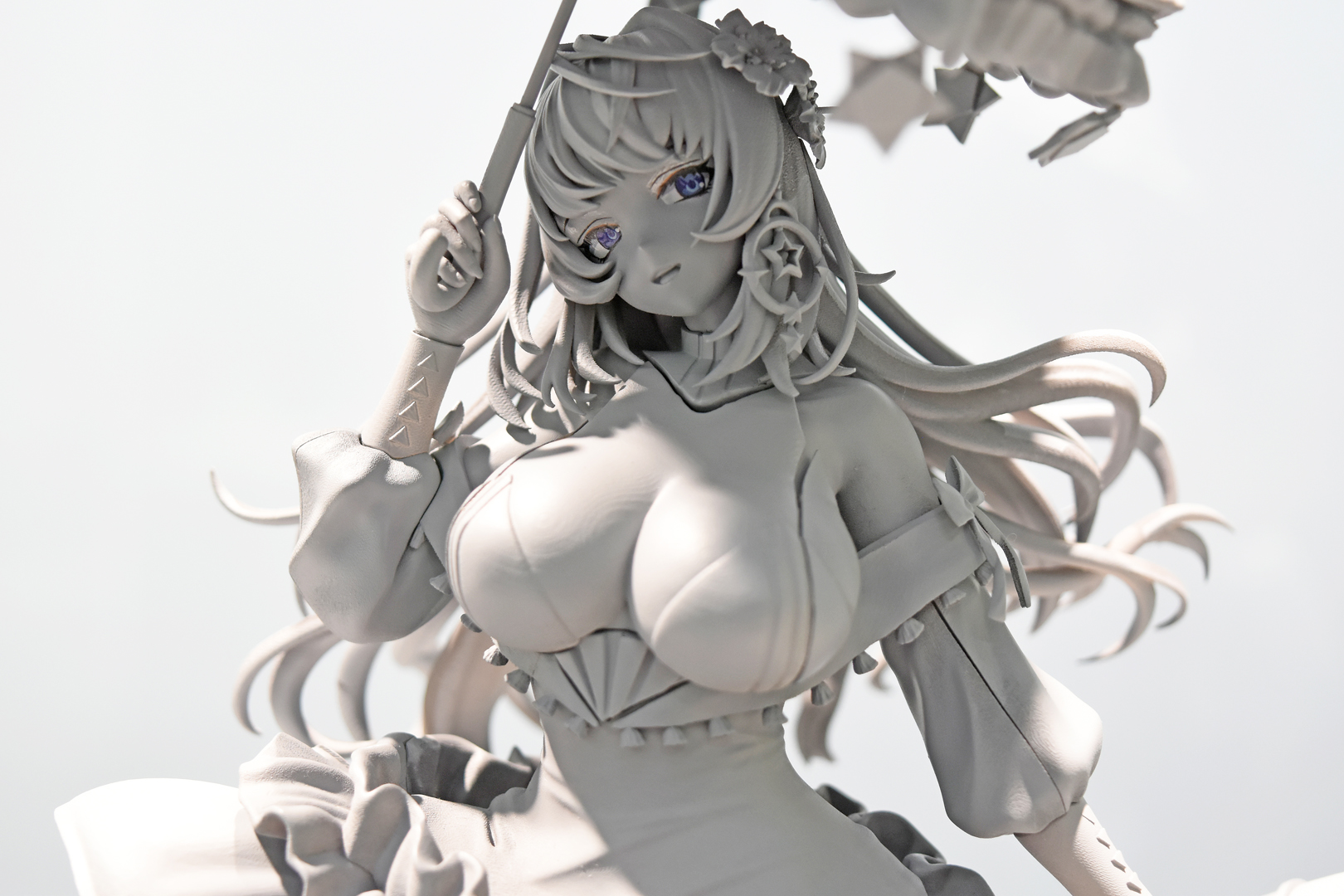 アーク・ロイヤル同様、期待の高まる造形だ