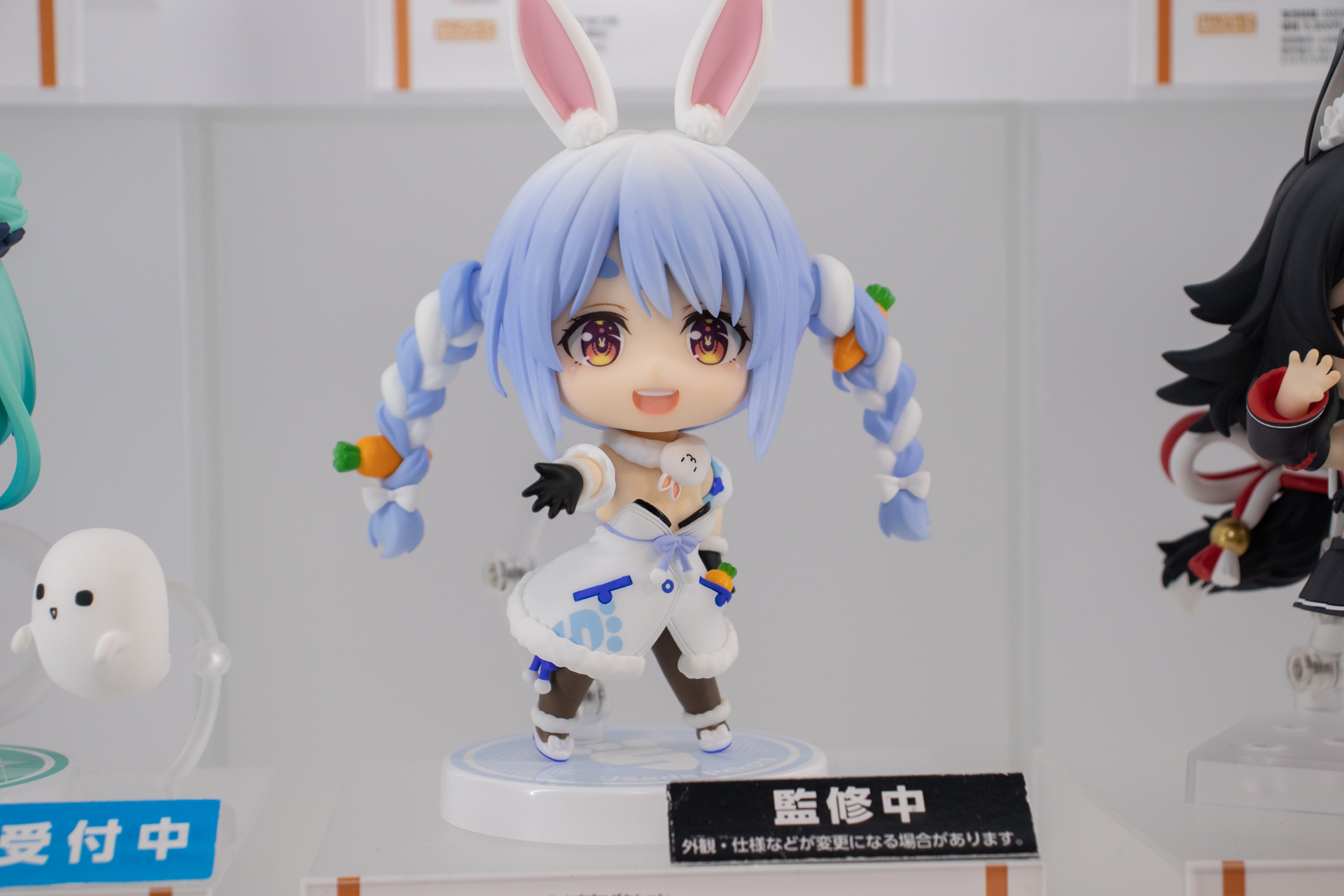 デフォルメでもトレードマークのにんじん3本はしっかり再現