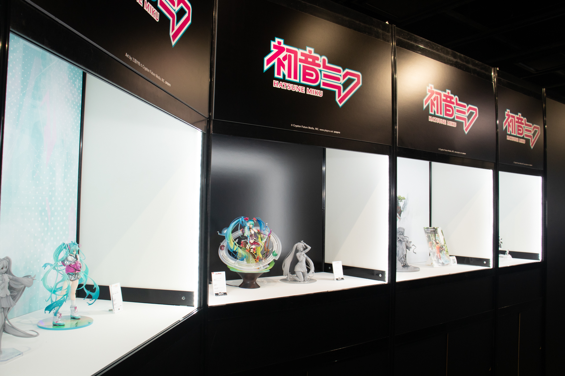 呪術廻戦、初音ミクなどコンテンツ単位での展示も