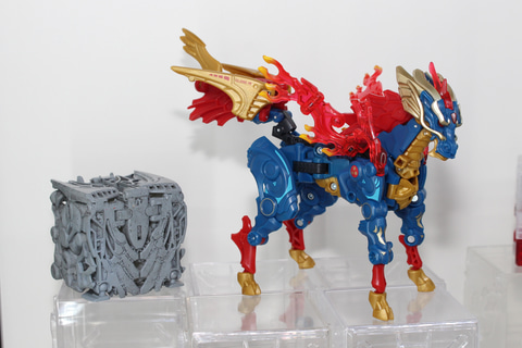 ワンホビ35】キューブから動物メカに完全変形！52TOYSの「BEASTBOX」は