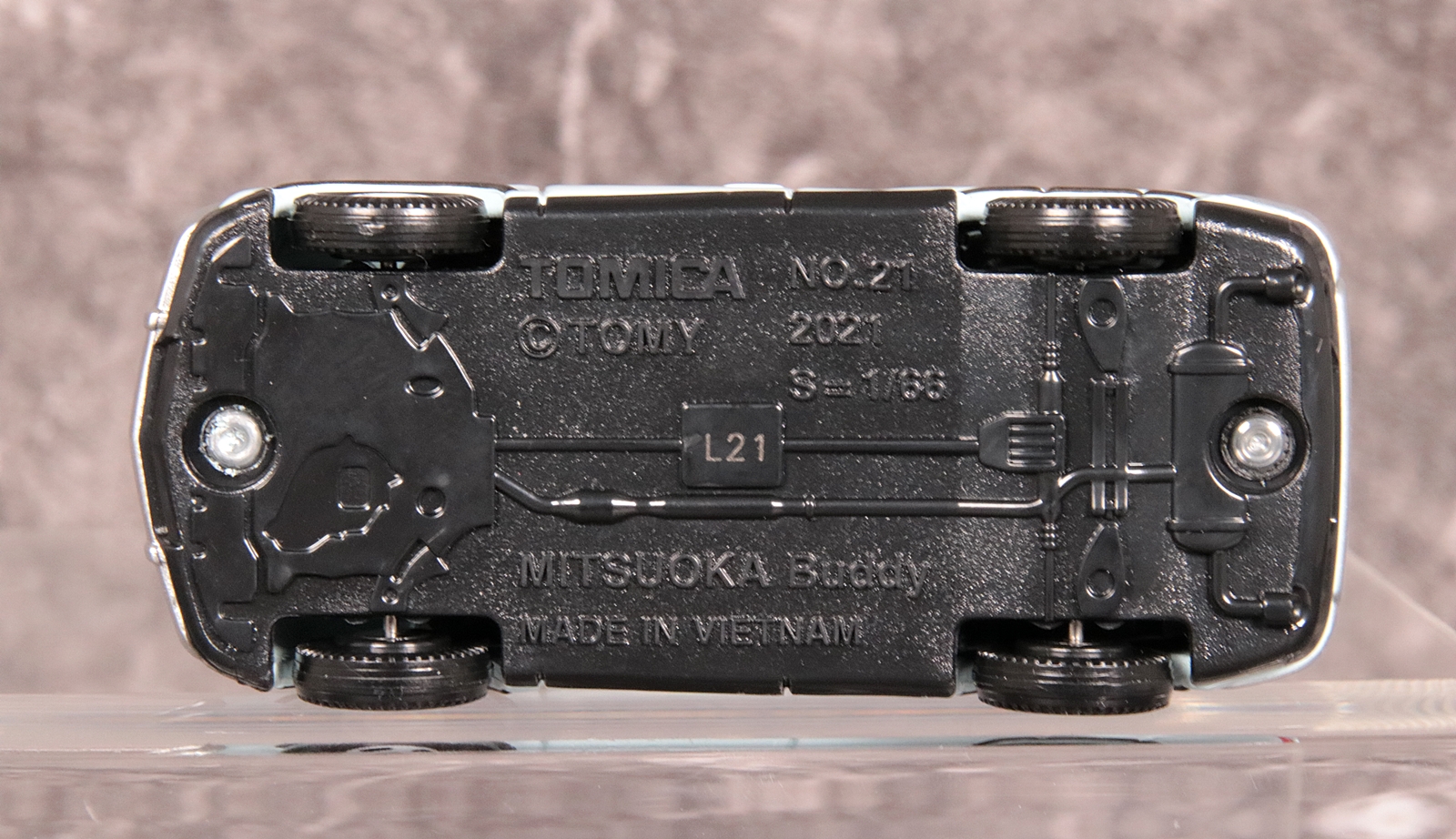 シャーシもしっかり表現。スケールは1/66