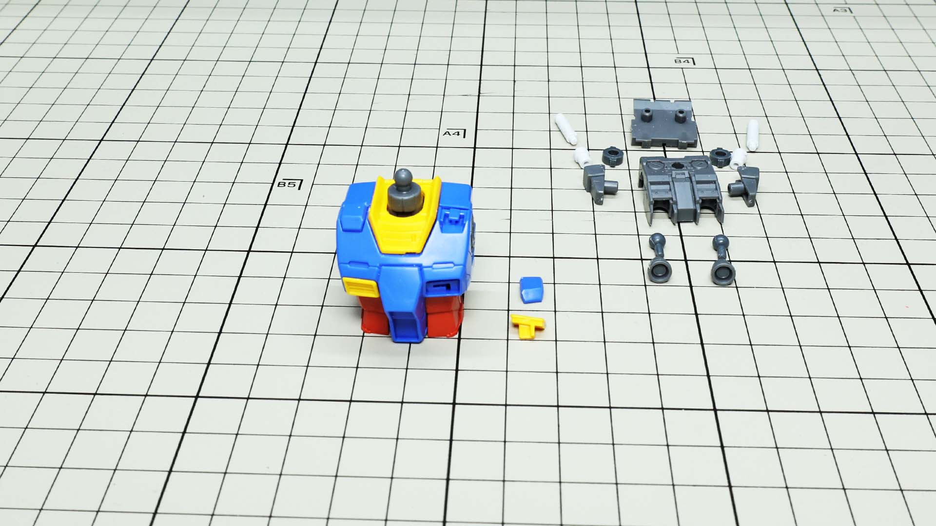 胸部ダクトは取り付け穴が左右で違うので間違うこともありません