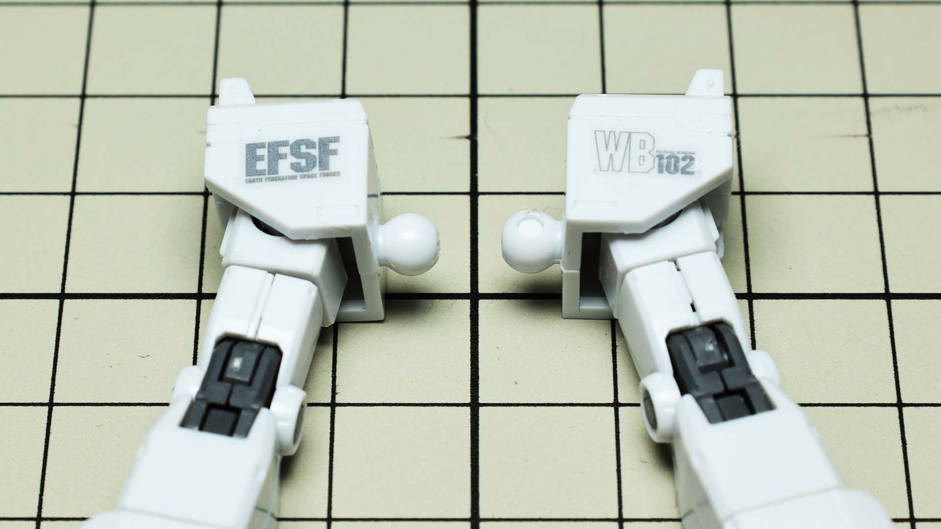 肩にもマーキングシール貼ってみました