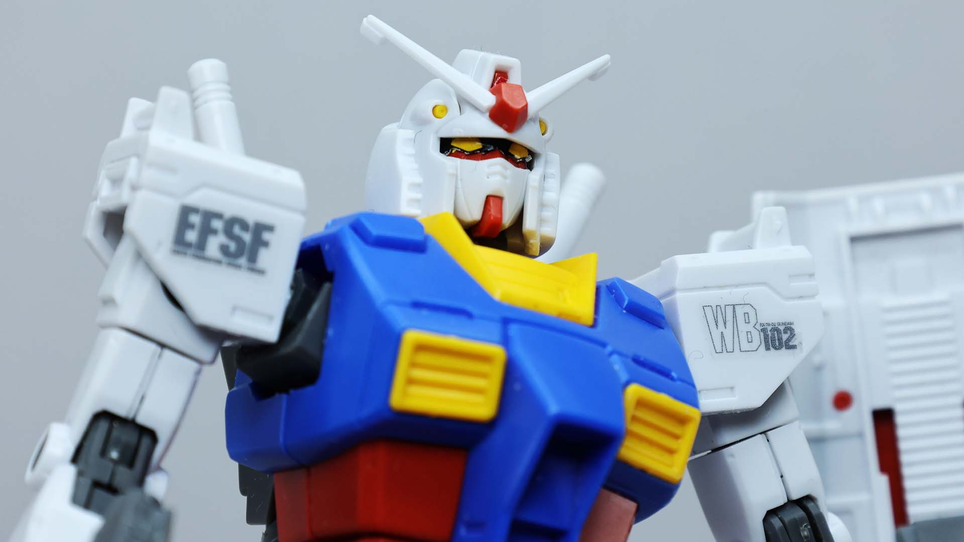 オリジン版ガンダムの可動性能はすばらしいの一言