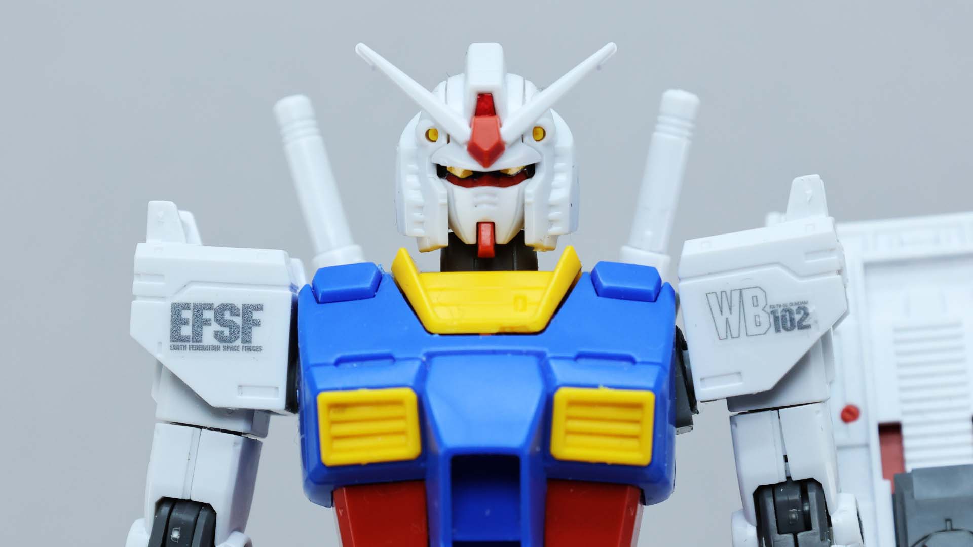 オリジン版ガンダムの可動性能はすばらしいの一言