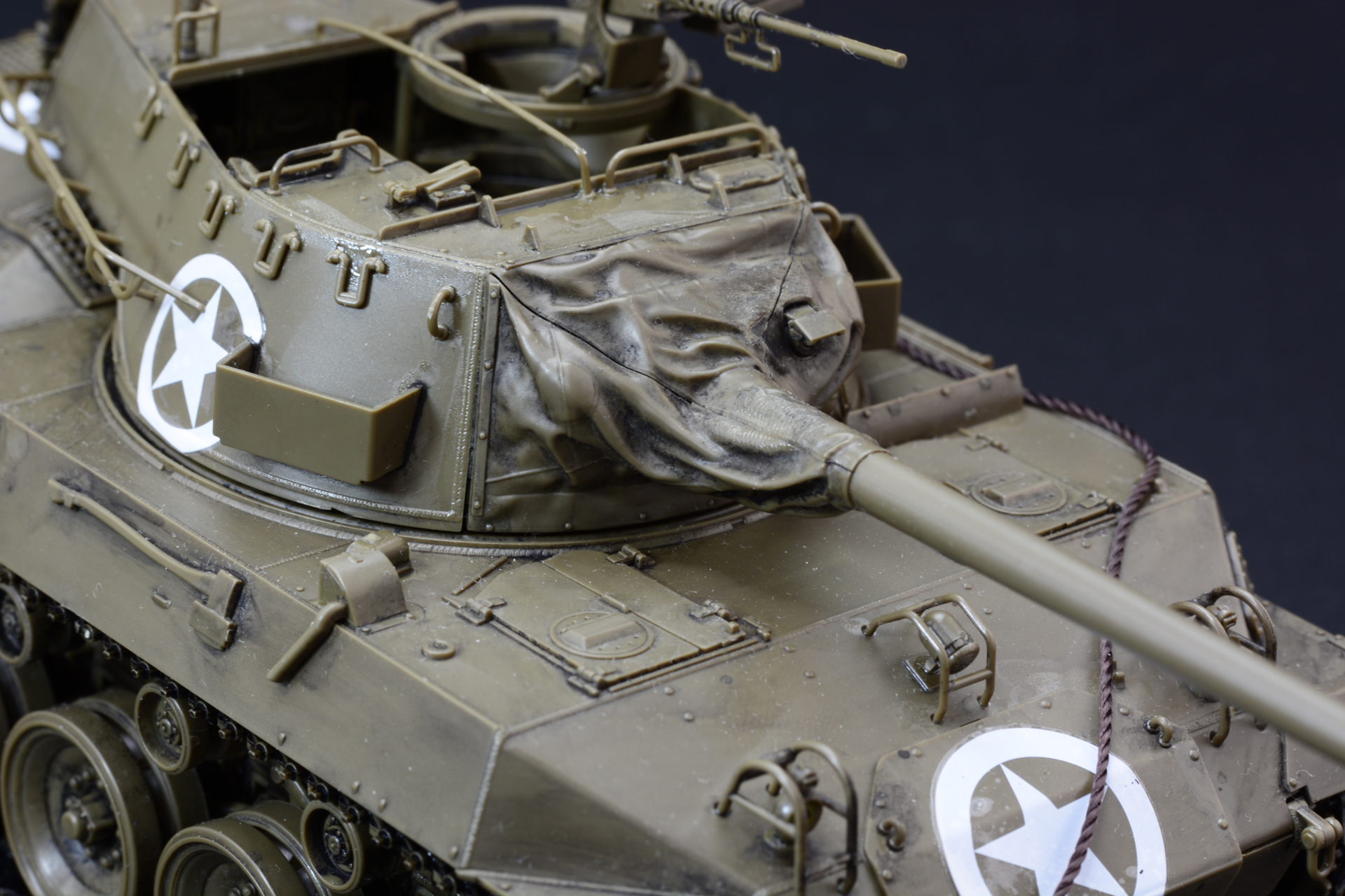 最新技術が感じられる布の造型。開発者自慢の描写とのこと