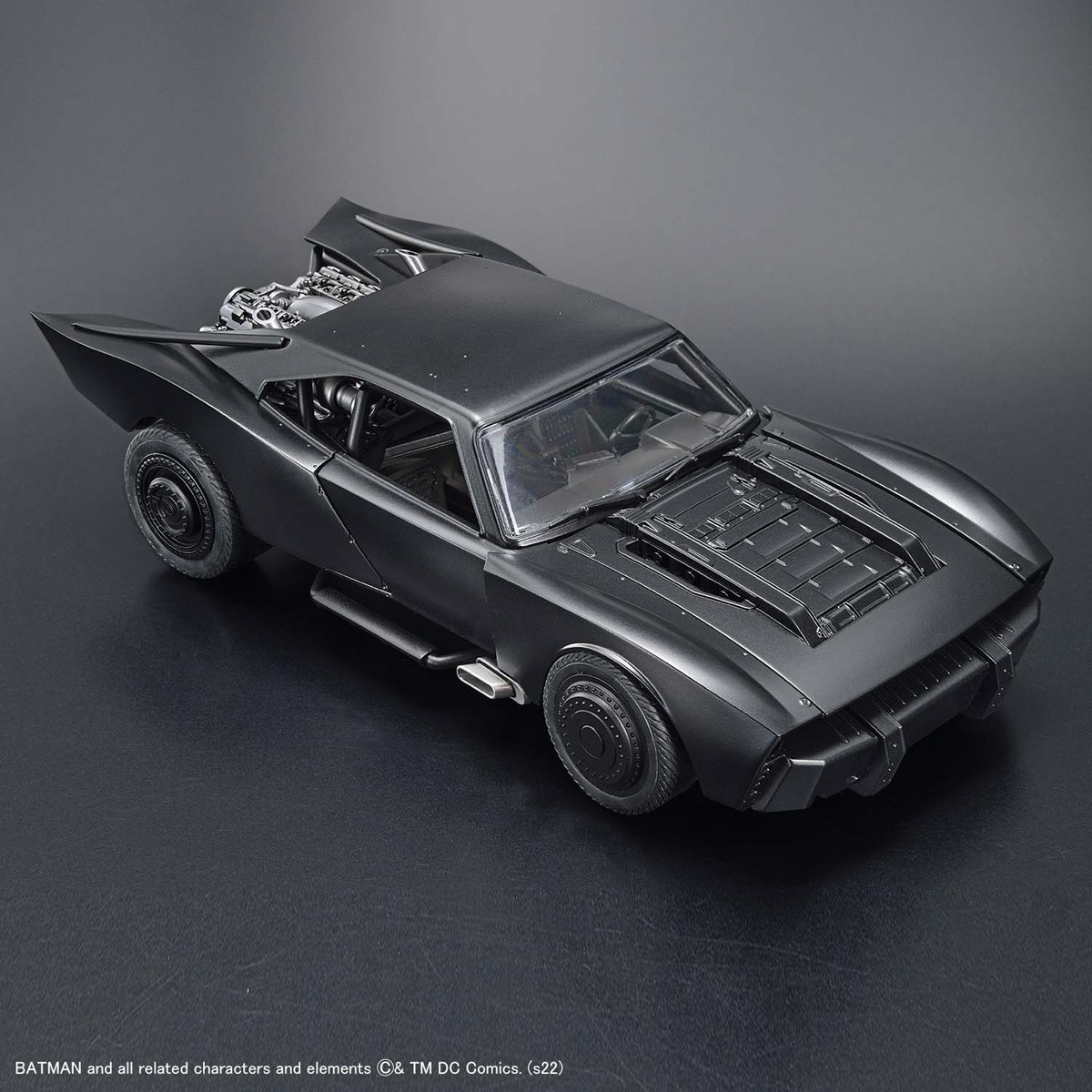1/35 SCALE バットモービル（ザ・バットマンVer.）