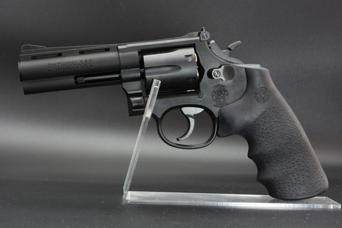 レビュー】ガスガン「Smolt Revolver 4inch HW Ver.3」レビュー 12発