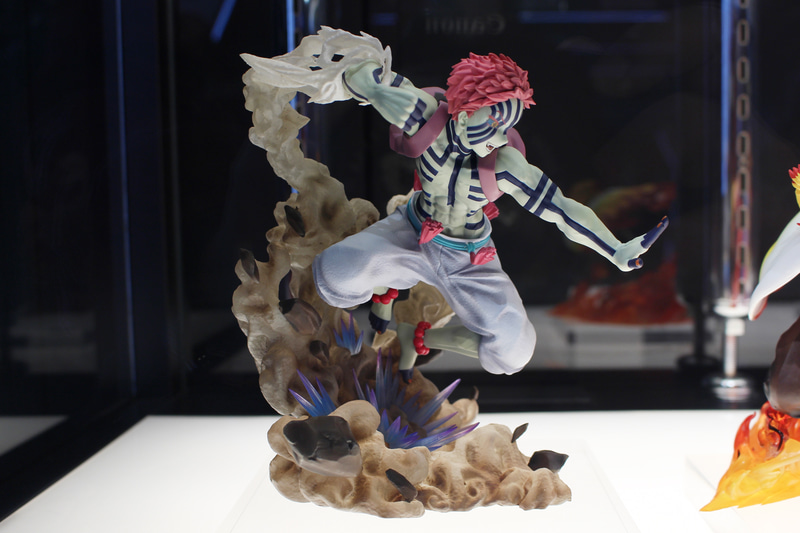 上弦の参の鬼、猗窩座（あかざ）が待望の立体化