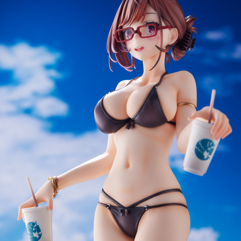 92Mイラスト「近視の姉」が初立体化！ギリギリを攻めた水着フィギュア