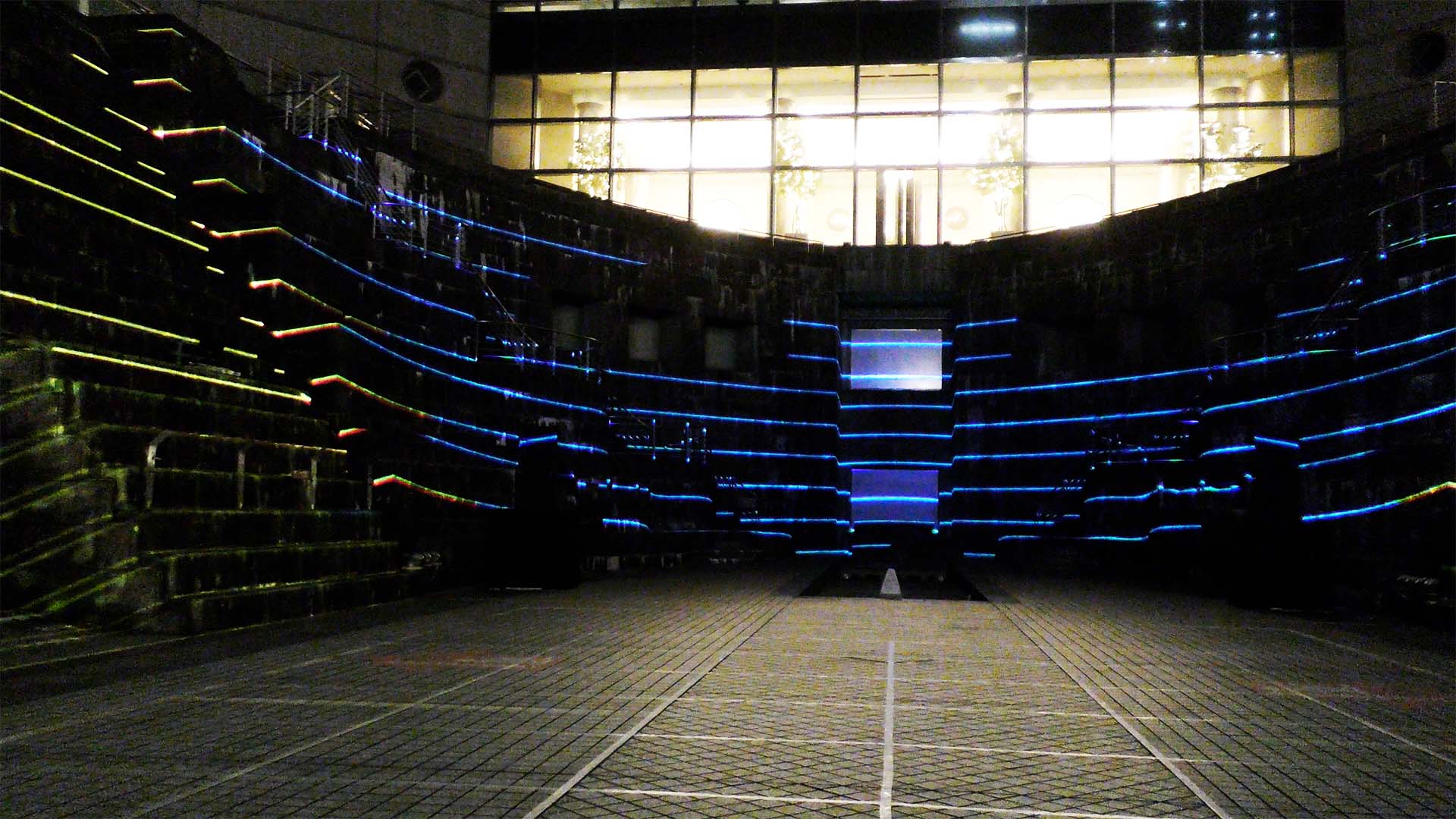 映像もより迫力が増します