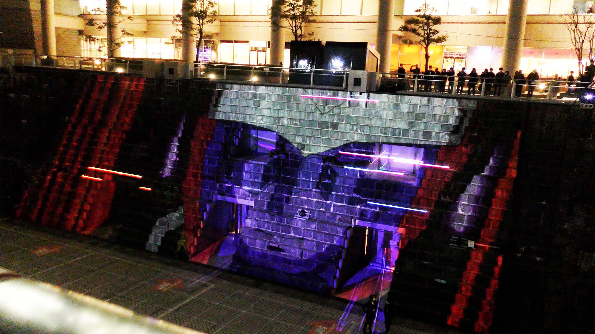 そしてフロンタルは……