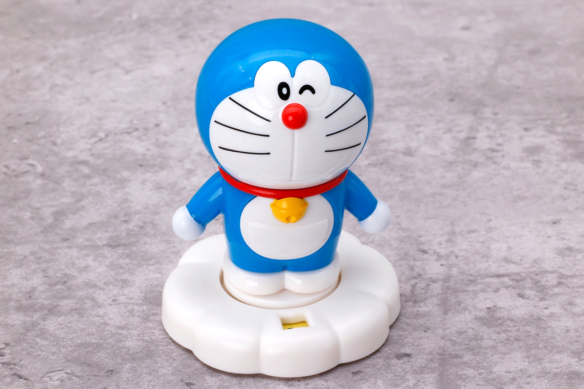 こちらがドラえもんの形をしたルーレット